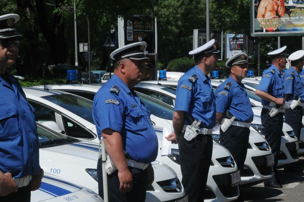 policija vozila, Foto: Luka Zeković