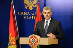 Izborni štab Ivana Brajovića: Krivokapić da pokaže demokratski...