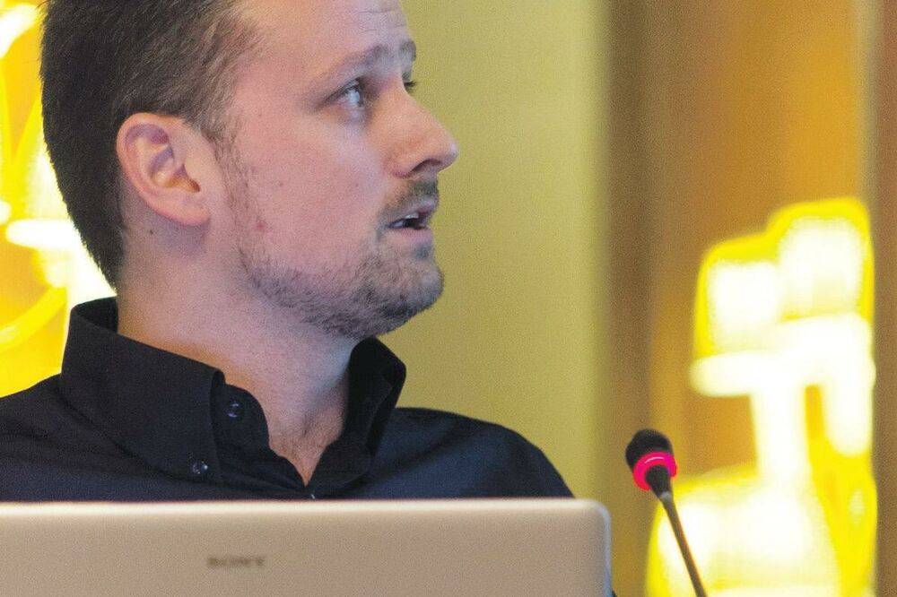 Nikola Novaković (novina)