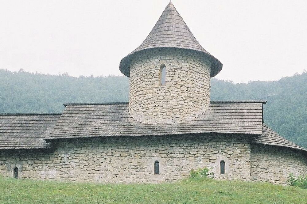 Manastir Dovolja (novina)