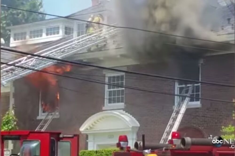 SAD, zapaljena vila, Foto: Printscreen (YouTube)