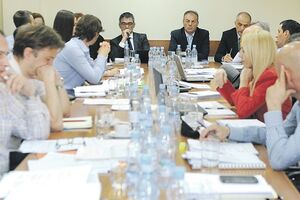 Žučna rasprava predstavnika NVO i regulatora: Dižu li cijenu...