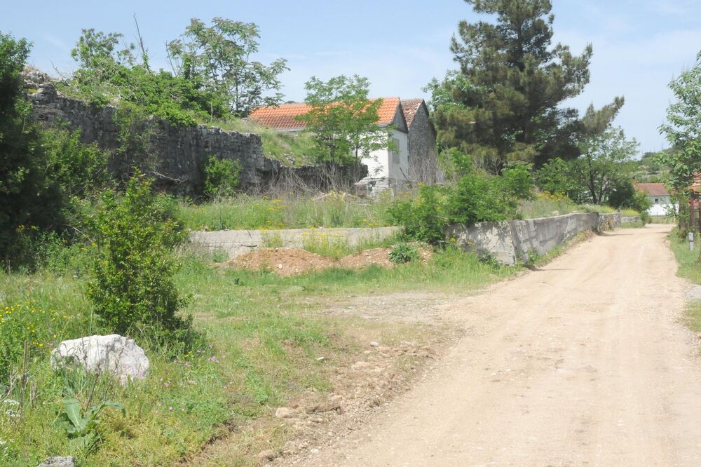 Ulica, Dukja, Foto: Vesko Belojević