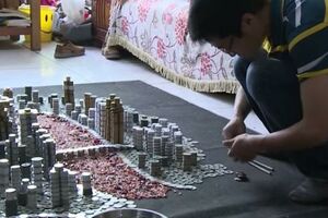Pogledajte repliku grada napravljenu od 50.000 novčića