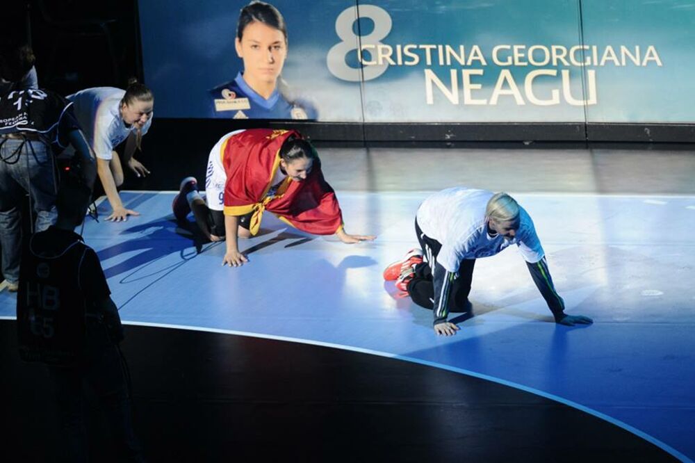 Klara Voltering Milena Knežević Radmila Petrović, Foto: EHF