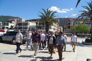 Kotorski maturanti u Porto Montenegru: Nautičari da razmisle o...