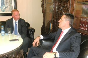 Žugić i Schoen: Za jačanje ekonomije je potrebno pojačati kreditnu...