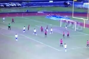 Asistencija makazicama i gol – makazicama