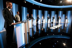 Poljaci biraju novog predsjednika, Komorovski favorit za drugi krug