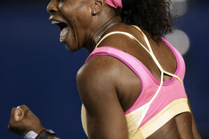 Serena Vilijams i Šarapova u polufinalu Madrida