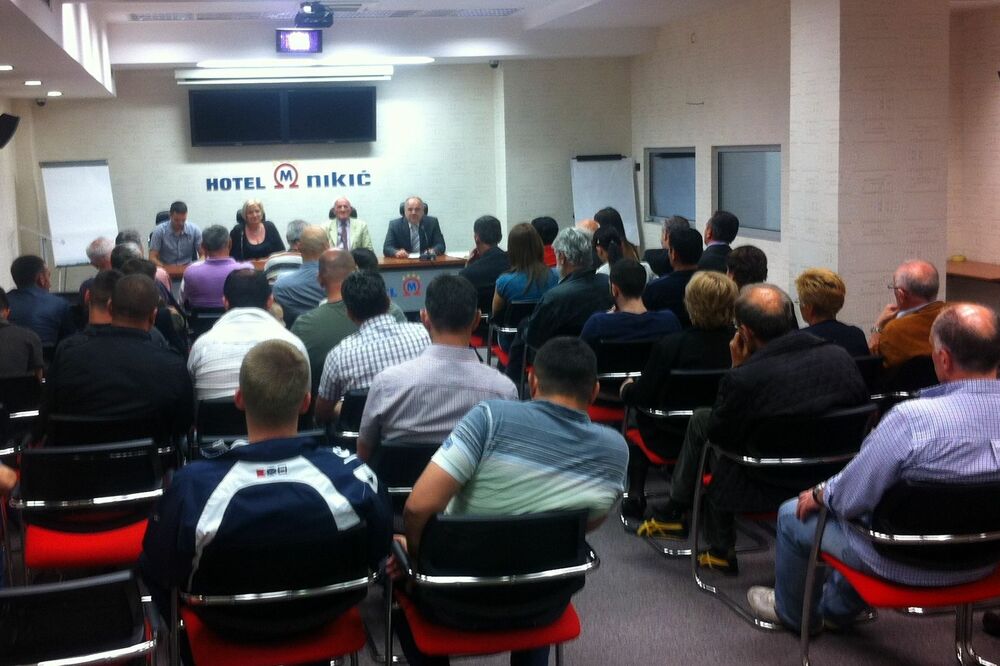 DSJ, skupština, Foto: Demokratski front