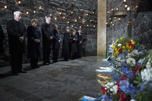 Merkel: Nikada ne treba zatvoriti oči pred antisemitizmom