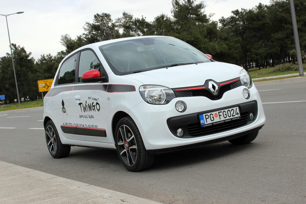 Za volanom, Foto: Saša Marković