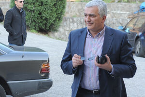 Mandić: Zajednički pritisak opozicije i građana može dovesti do...