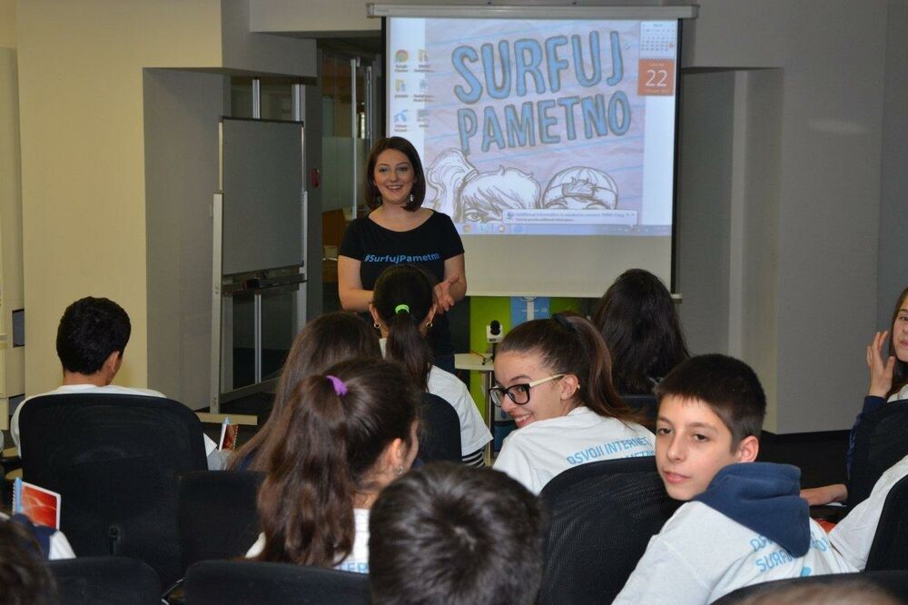 Telenor, Surfuj pametno, Foto: Telenor