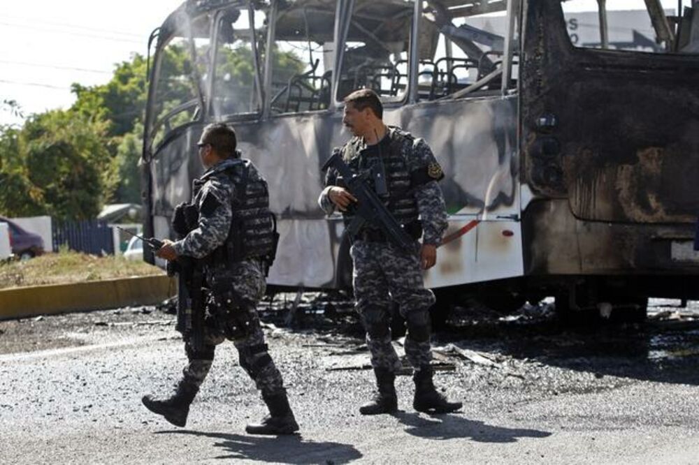 Meksiko, policija, Foto: Beta-AP