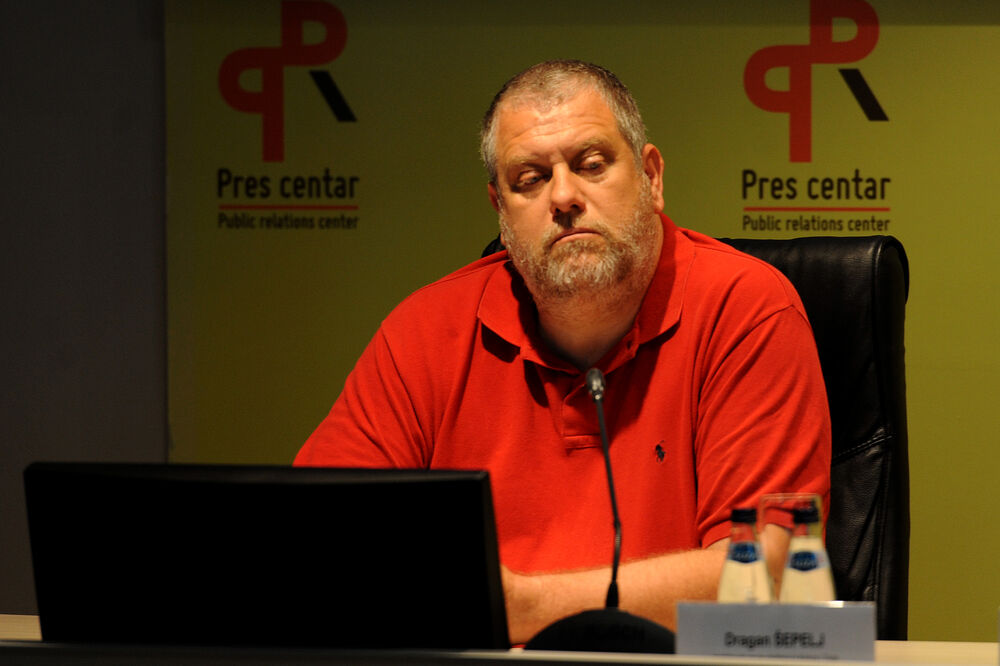 Naše ognjište, Dragan Šepelj, Foto: Savo Prelević