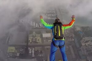 Ovako izgleda skok sa 99. sprata zgrade u Dubaiju
