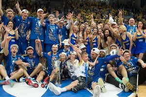 Himki osvojio Evrokup, "Crnogorac" Tajris Rajs MVP