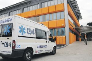 Neistina da se vozilo Hitne pomoći koristilo privatno