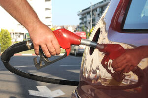 Vladi sad od goriva ne ide 7, nego 8,33 centa