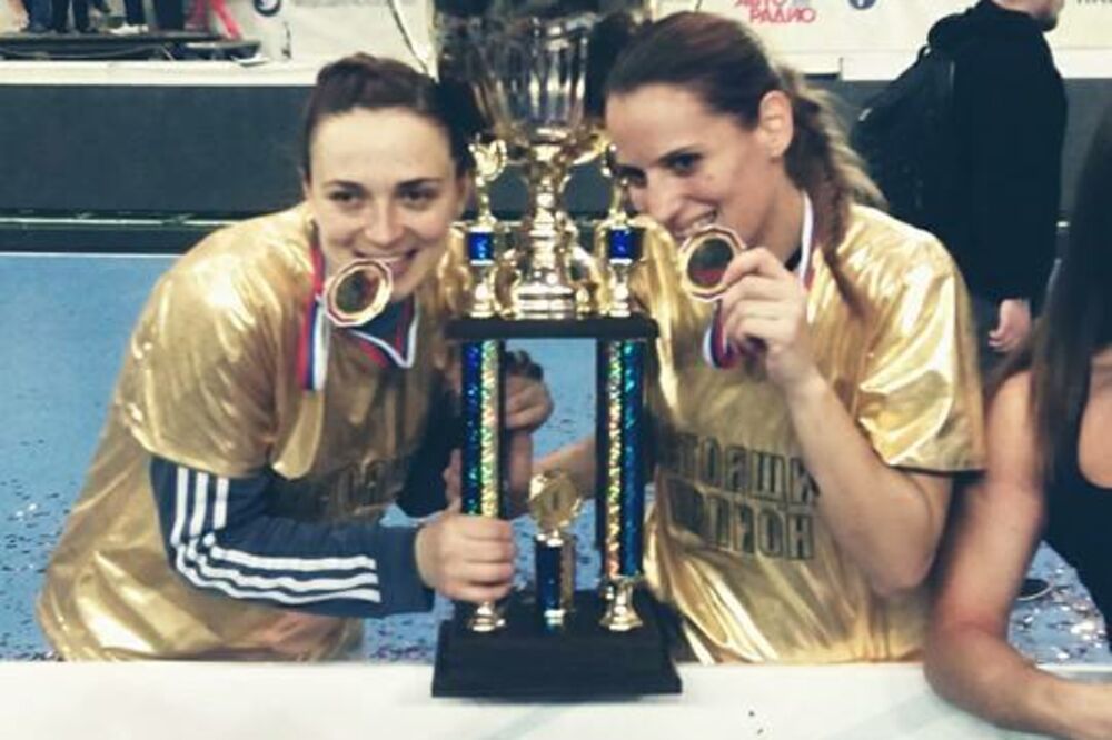 Sonja Barjaktarović i Anđela Bulatović, Foto: Privatni album