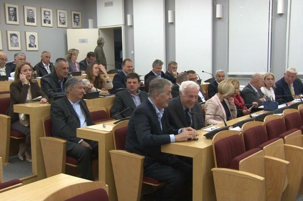 SO HERCEG NOVI, Foto: Slavica Kosić