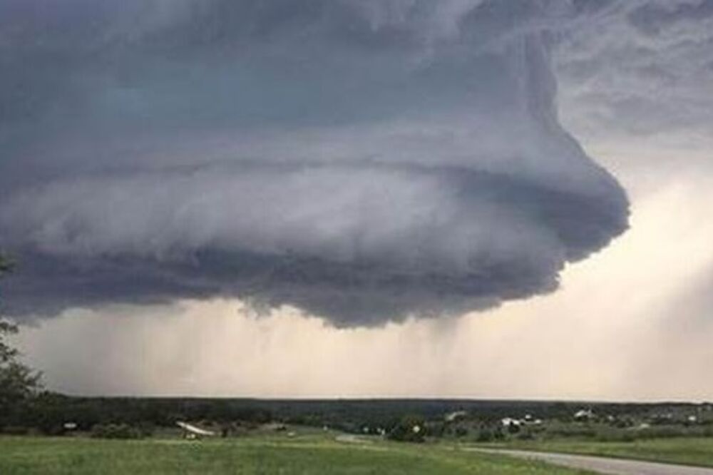 Tornado, Teksas, Foto: Twitter