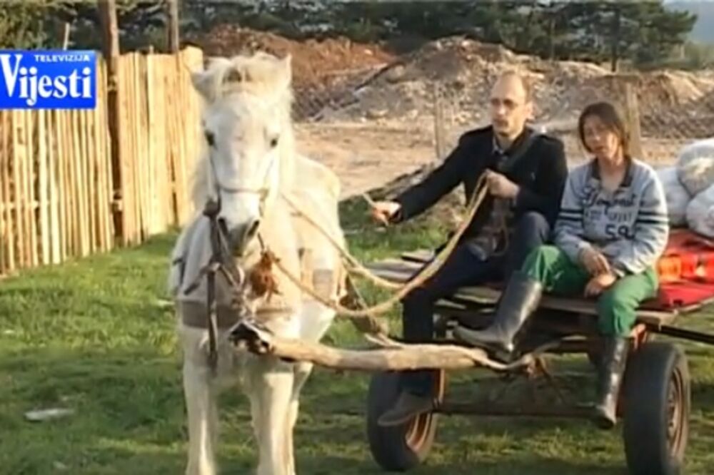 Darko Bulatović, Slavka Adžović, Foto: Screenshot (YouTube)