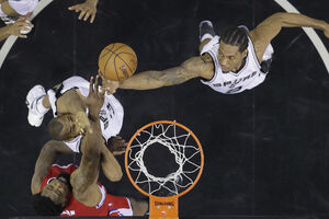 Šampion ubjedljiv protiv Klipersa za vođstvo od 2:1