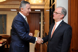 Pinington: Crna Gora pozitivan primjer aspirantima za NATO