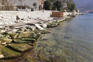 More polomilo plažu u Bijeloj