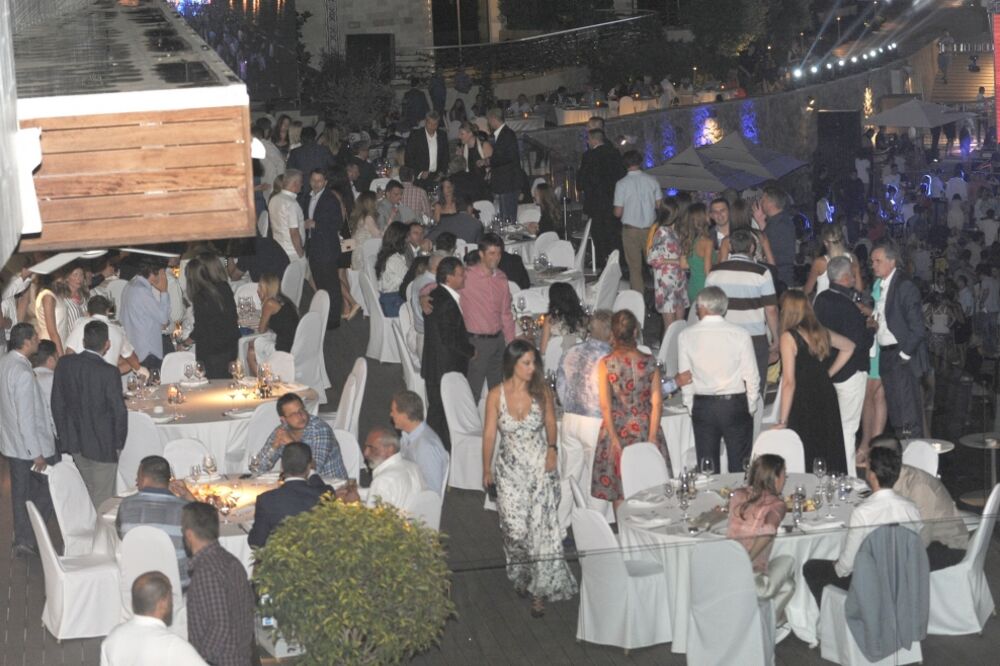 Humanitarna žurka, Dukley gardens, Foto: Luka Zeković