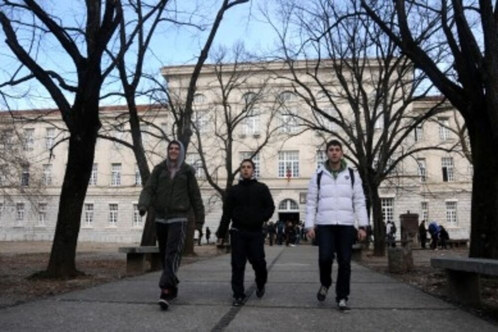 eksterna matura_2, Foto: B. PEJOVIĆ