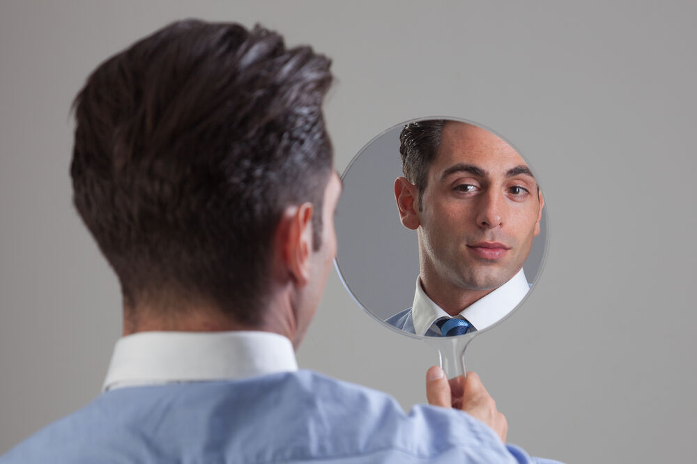 narcisoidnost, narcis, Foto: Shutterstock