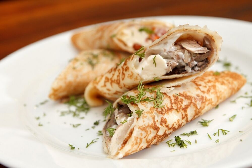palačinke sa piletinom i pečurkama, Foto: Shutterstock