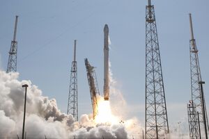 SpaceX opet nije uspio: Raketa Falcon 9 se prevrnula