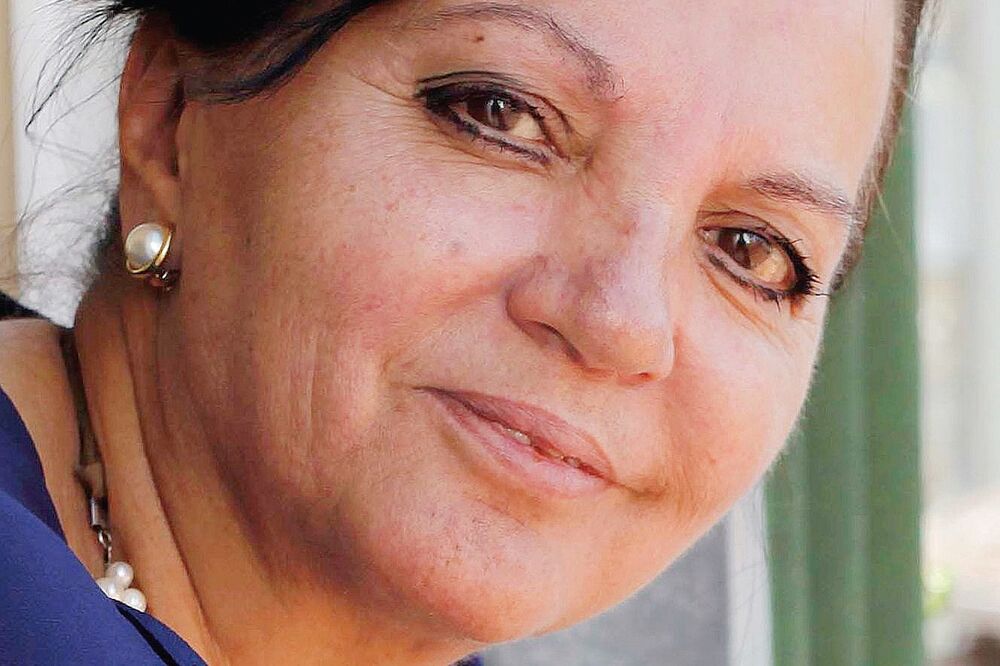 Solmaz Kamuran (Novina)