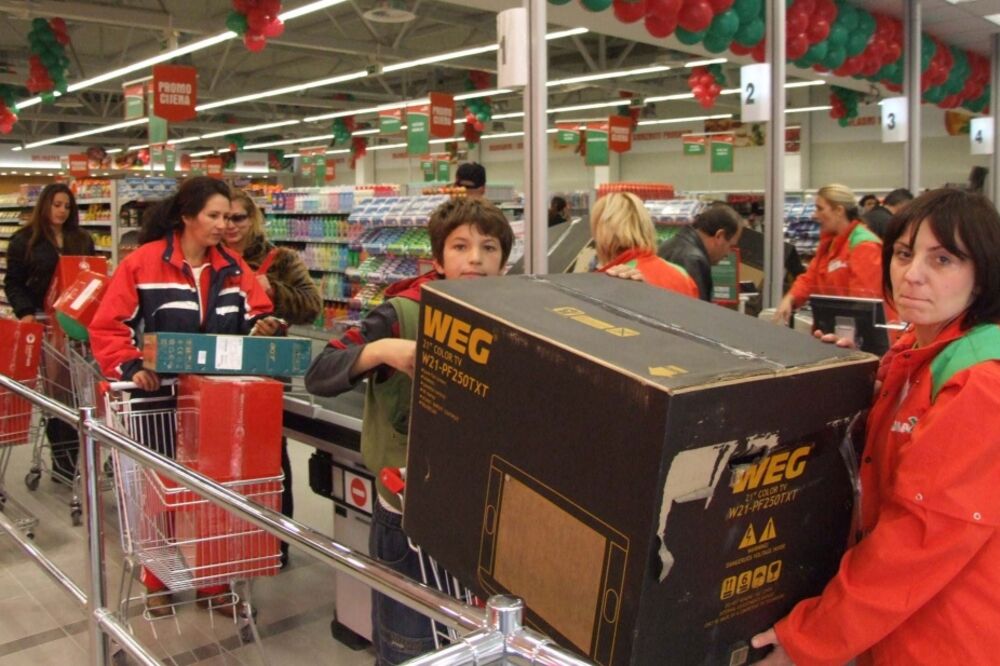 Maxi market, Foto: Vesko Belojević