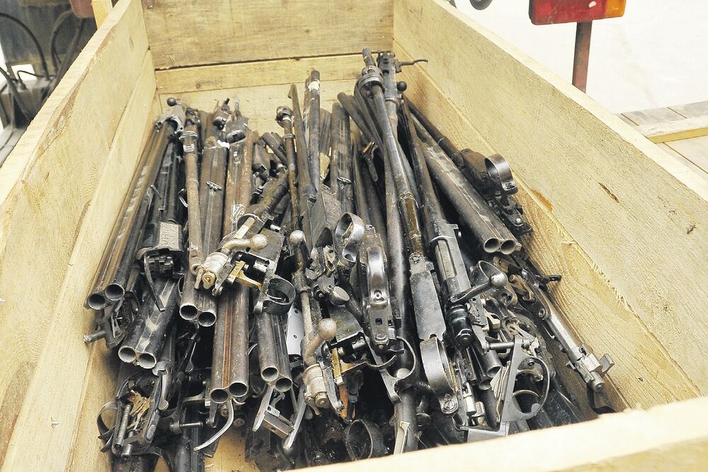 Oružje, Foto: Vlada Crne Gore