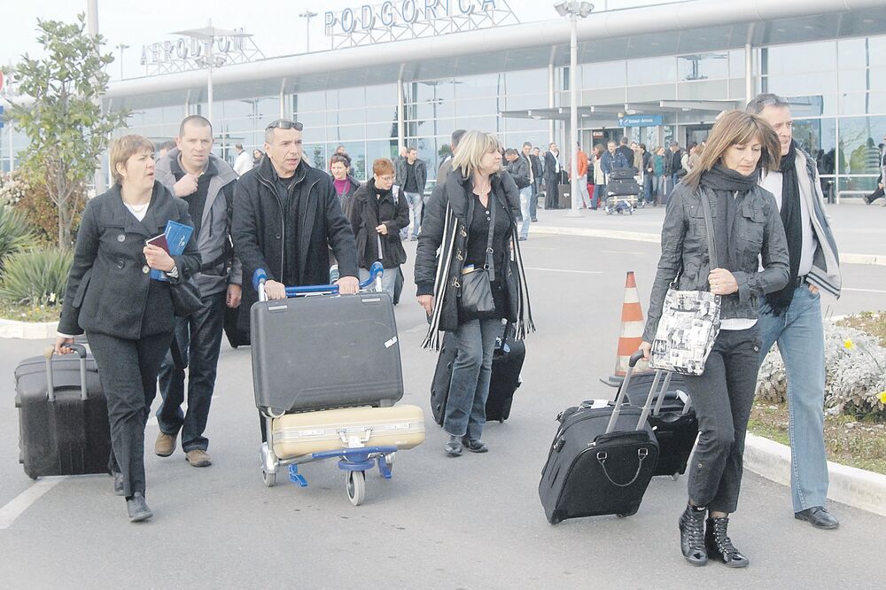 Aerodrom Podgorica, Foto: Zoran Đurić