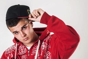 PREMIJERA: Story - Radim, ne patišem