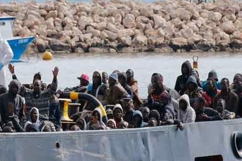 migranti, Foto: Twitter