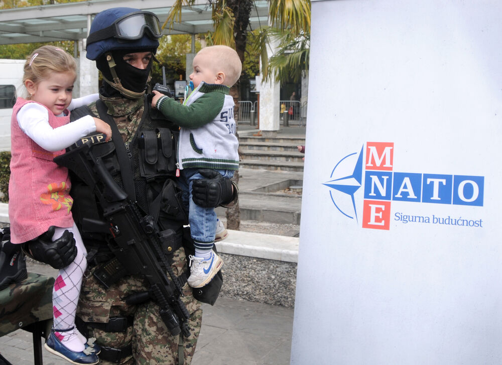 NATO, proslava, Podgorica