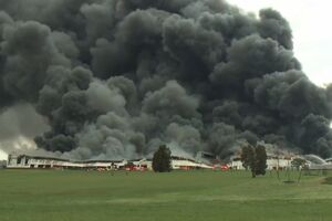 SAD: Požar u fabrici General Electrica, vatra guta sve pred sobom