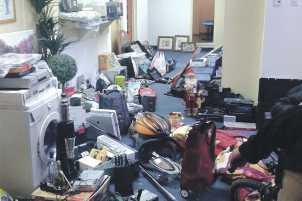 Stan, ukradena roba, Foto: Vijesti