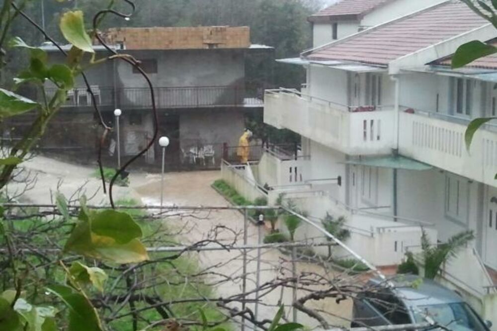 Herceg Novi poplava, Foto: Čitalac reporter