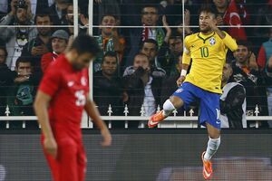 Nejmar: Ovo je fudbal, nije UFC (video)