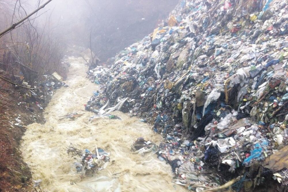 Vasove vode, bujica nakon zime, Foto: Tufik Softić