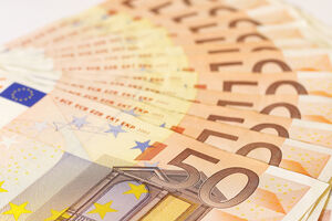 Za četiri godine građani platili 181,12 miliona eura garancija